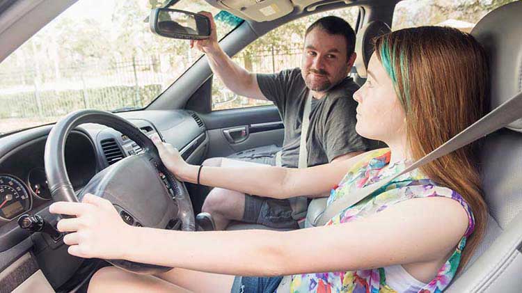 5 Ways to Help Keep Your Teen Driver Safe