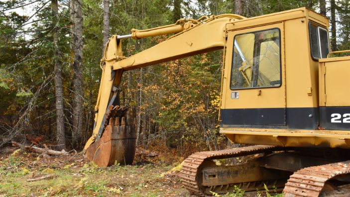 4 Tips for Protecting Your Excavator from Rust