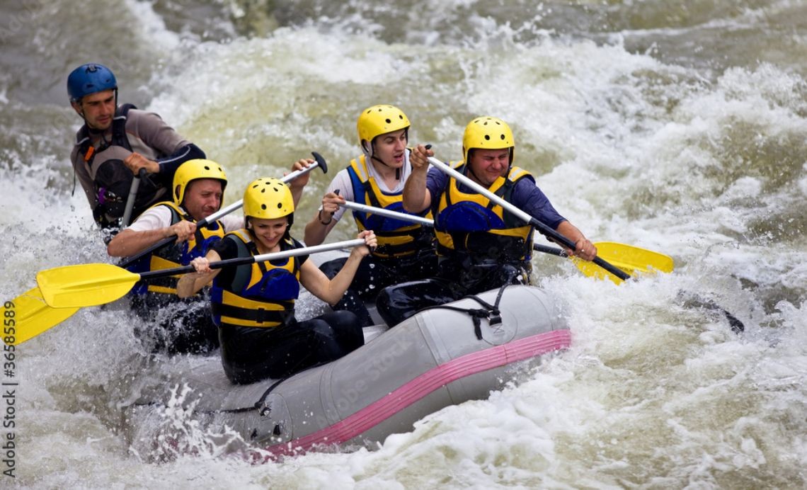 What Makes Whitewater Rafting an Unmissable Experience