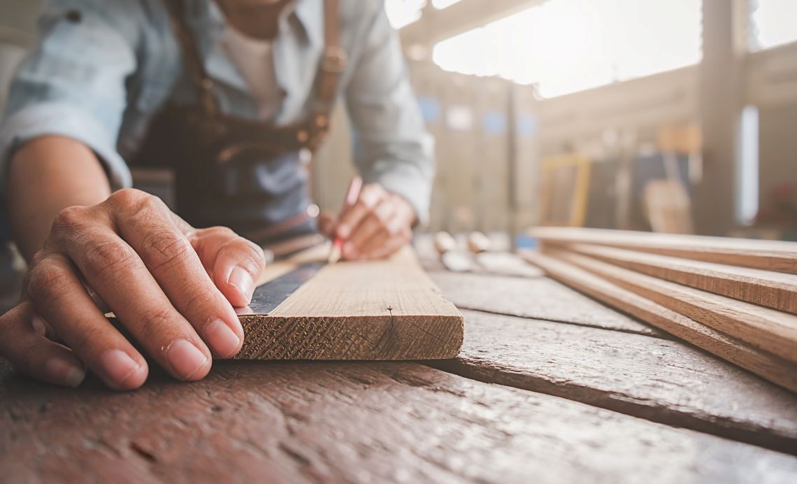 Essential Tools Every Woodworking Beginner Should Own